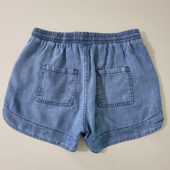 Universal Thread Women's Light Denim Lyocell Chambray Drawstring Shorts - Picture 13 of 13